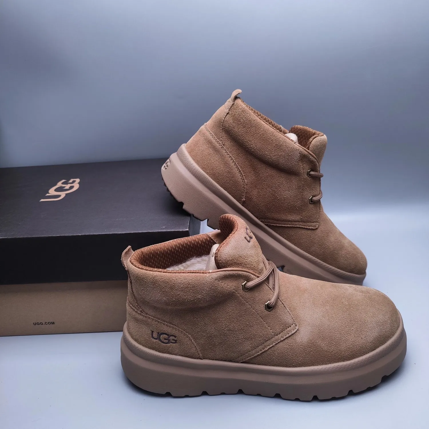 💰600 UGG sheepskin all-in-one snow boots 1773 lace-up casual low boots men's boots color: maroon black size: 39-45